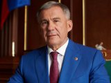 Рустам Минниханов поздравляет с Сабантуем
