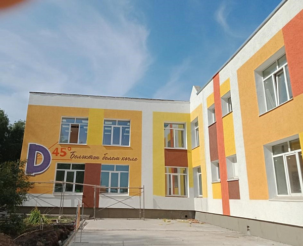 В Набережных Челнах подходит к завершению капитальный ремонт школ