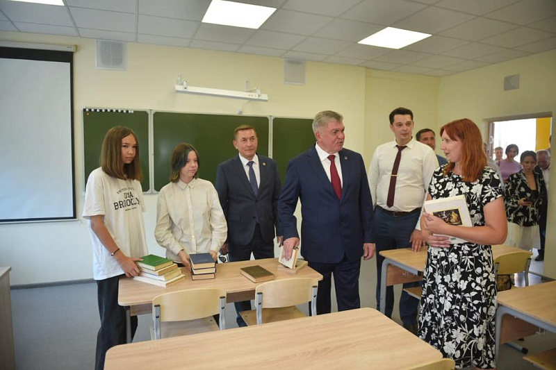День строителя-2023: в Набережных Челнах завершают капремонт школ