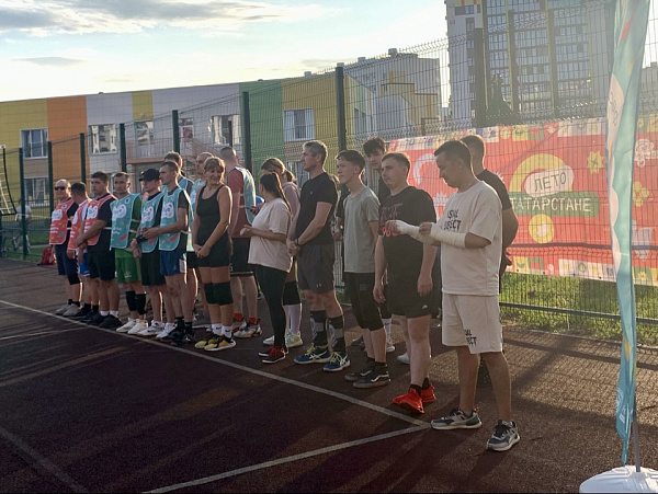 Выходи во двор играть: в Набережных Челнах состоялся турнир по дворболу
