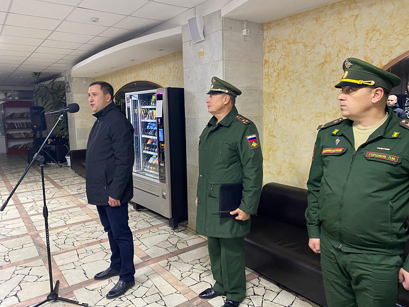 В Набережных Челнах состоялась первая осенняя отправка в армию