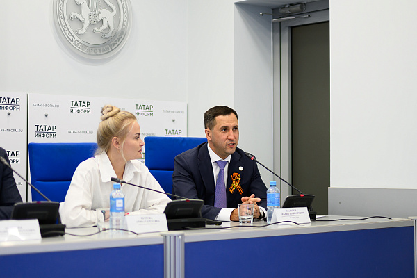 Фарид Салахов рассказал о реализации программы «Наш двор» и преобразовании общественных пространств