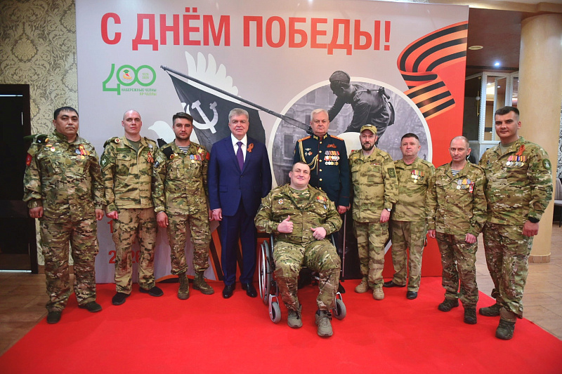 Ветеранов пригласили на торжественный прием Наиля Магдеева, посвященный Дню Победы