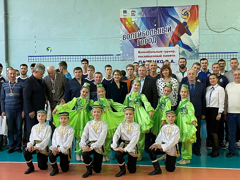 Чаллы командасы волейбол буенча ИФО кубогын отты