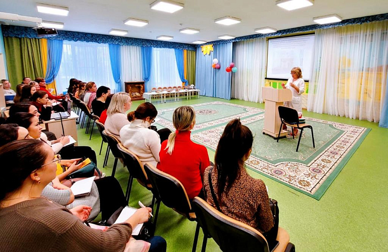 В Набережных Челнах прошел семинар для детских медсестер
