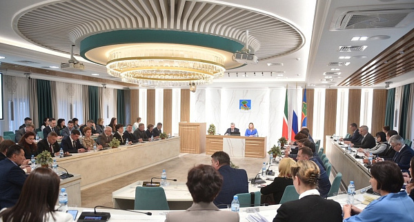 Утвержден примерный план работы Горсовета на 2025 год