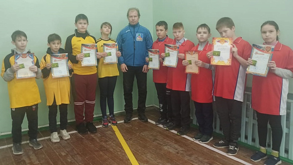 Сәламәтлек ягыннан мөмкинлекләре чикләнгән балалар өчен «Күңелле стартлар» оештырылды