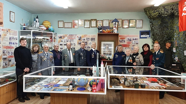 Школа отметила юбилей музея боевой славы