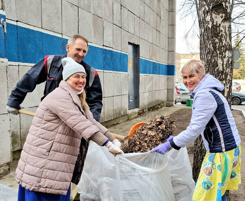 Коллектив Городской больницы №5 присоединился к субботнику