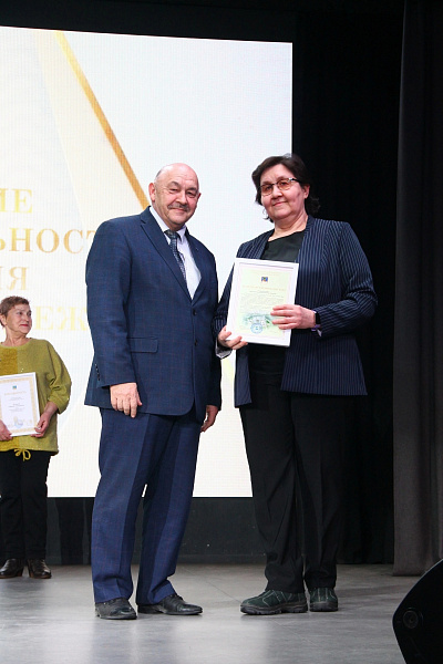 «Интеллект» клубы 35 еллыгын билгеләп үтә