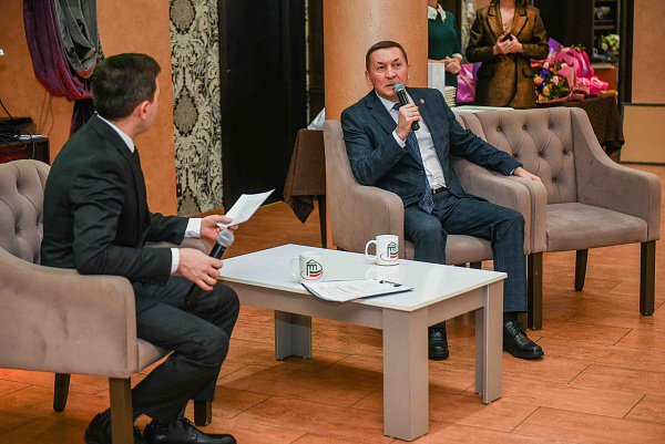 Набережночелнинский отдел госэкспертизы в области строительства и архитектуры отметил 20-летие