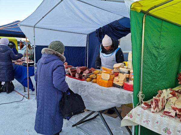 На ярмарки города фермеры завезли 112 тонн продукции