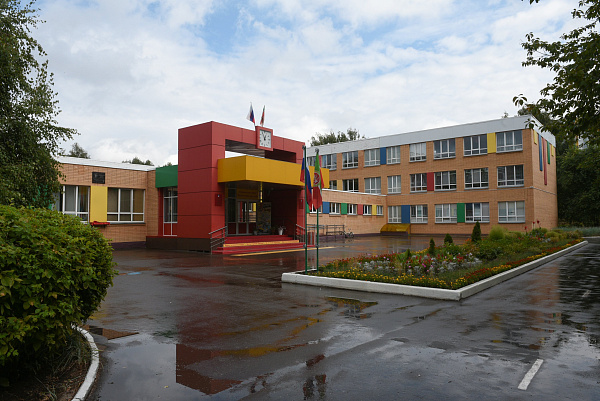 Наиль Магдеев посетил школьную столовую
