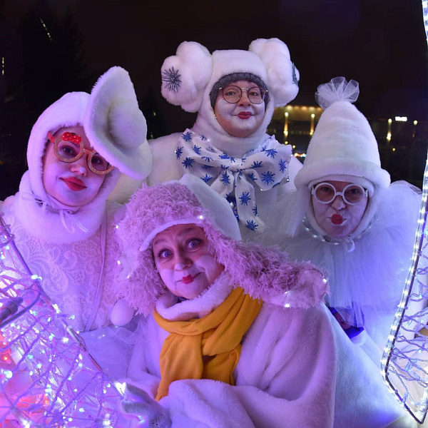 Чаллы филармониясенең «Без» иҗат төркеме җәмәгать киңлекләрендә Чаллы халкын сөендерәчәк