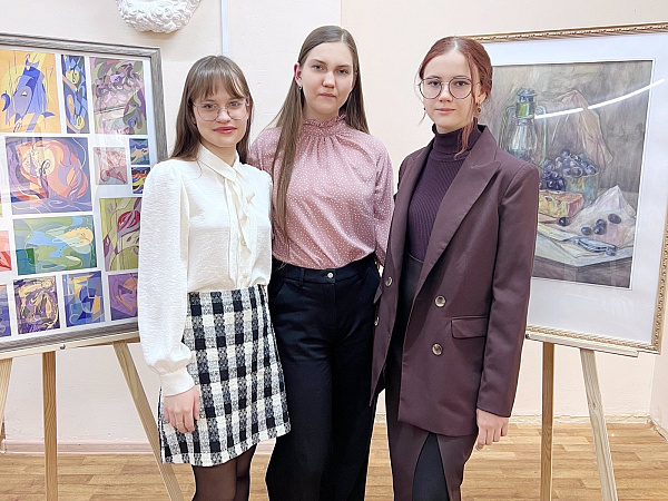 “На крыльях вдохновения” Фәридә, Алия һәм Варвара