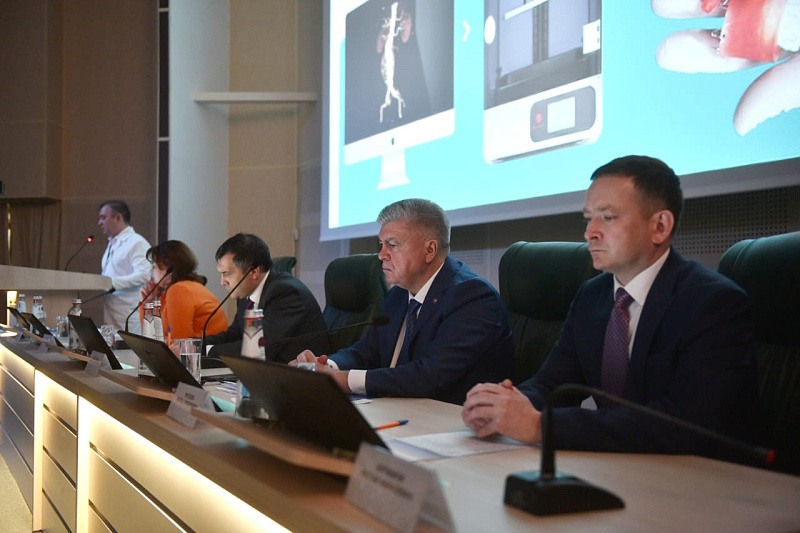 Наиль Магдеев поблагодарил медицинское сообщество за работу