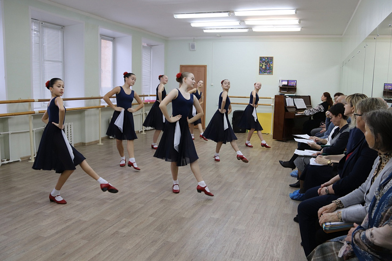 Челнинские педагоги соревнуются в профессиональном мастерстве