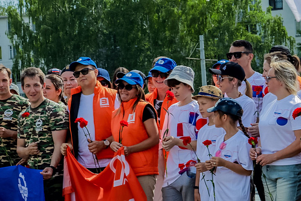 Чаллыда эшләүче яшьләр хәрби-спорт слетында катнашты
