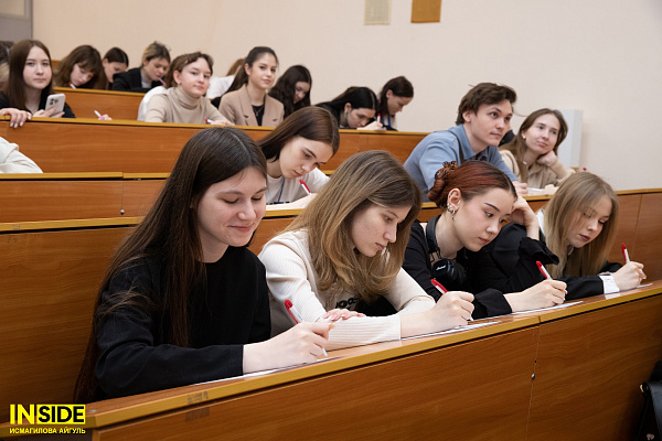Яр Чаллы шәһәрендә август киңәшмәсе узды