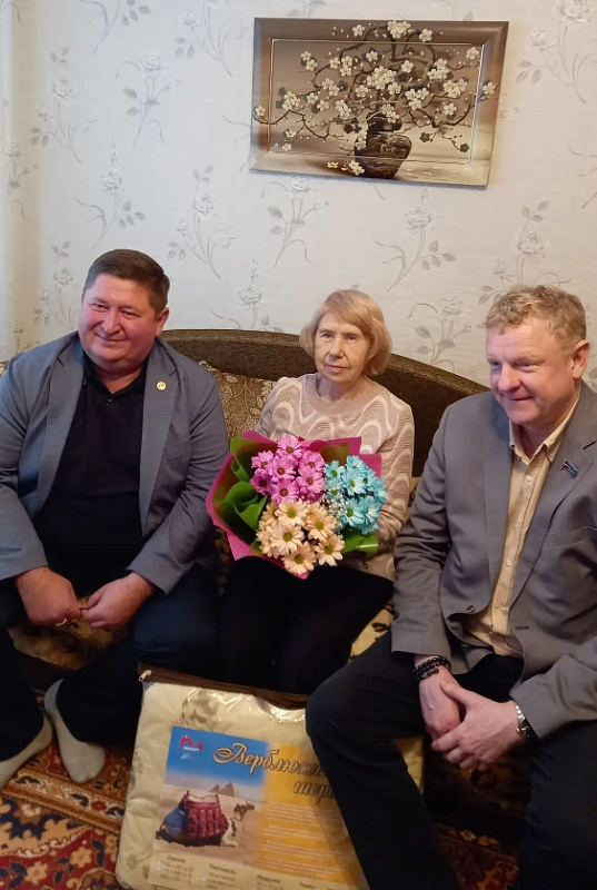 В Автозаводском районе почтили узников фашистских концлагерей