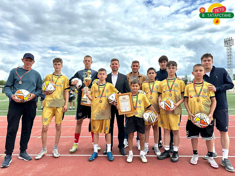 Чаллыда ишегалды командалары арасында футбол буенча турнир финалы узды