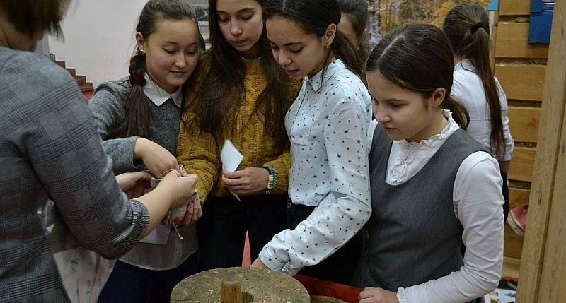 «Музей экспонатларын эзләү» квест-уены