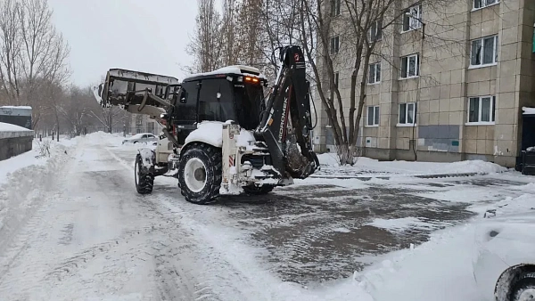 Яр Чаллыда юлларны кардан чистарту буенча эш дәвам итә