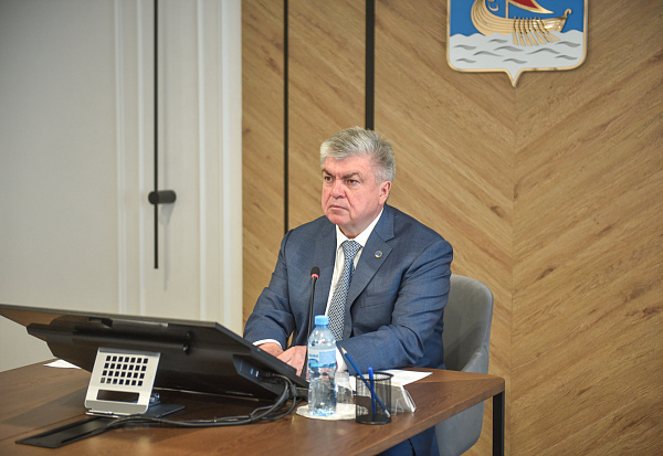 Более двух тысяч челнинских подростков планируют работать на каникулах